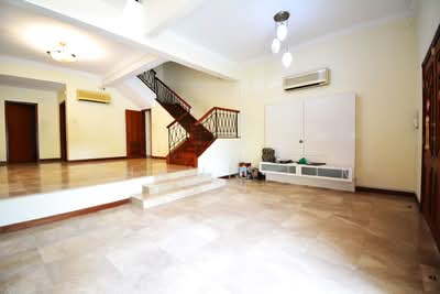 For Sale - Parry Green