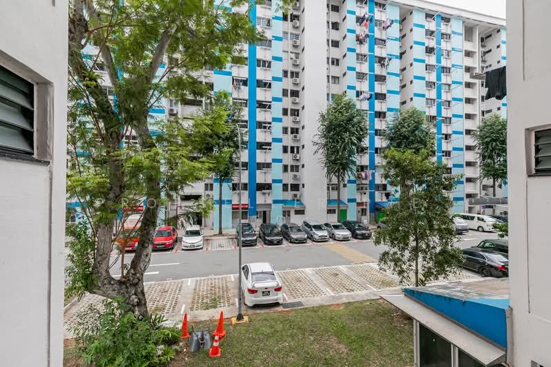 325 Bukit Batok Street 33 HDB Flat For Sale at S$ 550,000 | PropertyGuru Singapore - Exterior