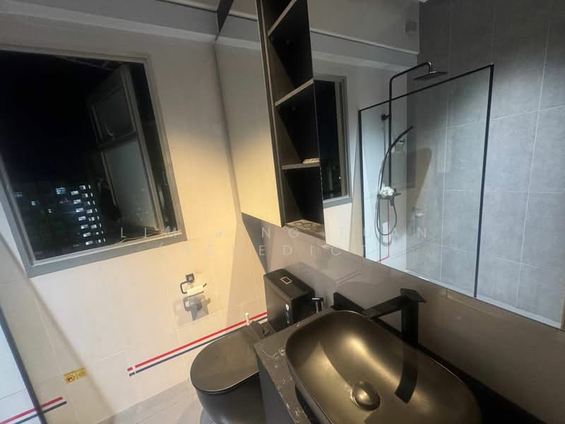 646B Tampines Street 62, 646B Tampines Street 62, Room Rental, 200 sqft, HDB Flat For Rent, by Lim Jing Tuan (Benedict), 500057067 - Bathroom - PropertyGuru.com.sg