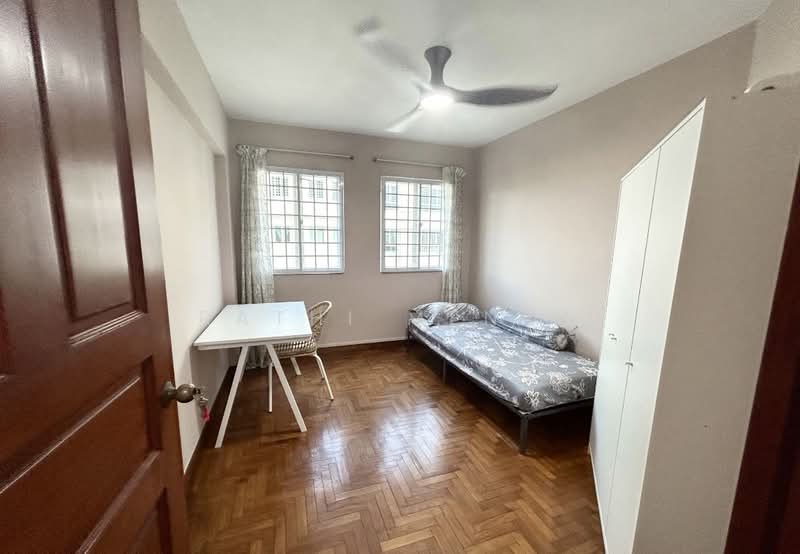 Melville Park Apartment For Sale at S$ 980,000 | PropertyGuru Singapore - Bedroom