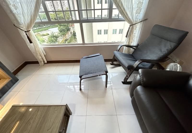 Melville Park Apartment For Sale at S$ 980,000 | PropertyGuru Singapore - Living Room