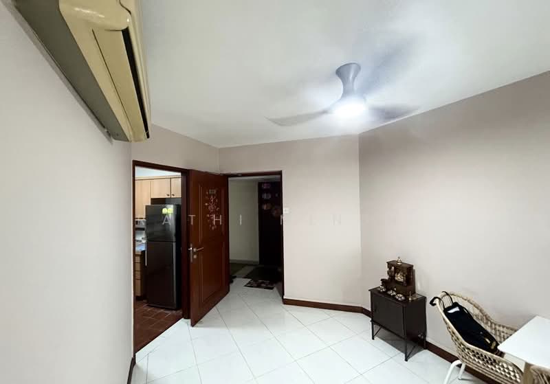 Melville Park Apartment For Sale at S$ 980,000 | PropertyGuru Singapore - Hallway