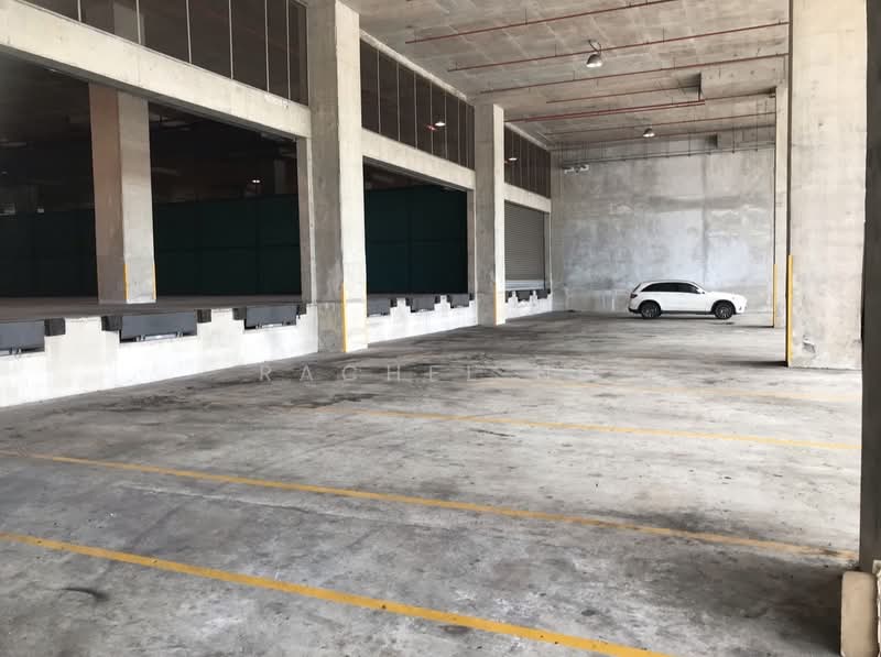 🌟 CHEAP Pandan | GROUND FLOOR | High ceiling | Ramp Up | Heavy loading, Joo koon road, 31,798 sqft, Warehouse For Rent, by Rachel ng, 500057083 - Car Park - CommercialGuru.com.sg