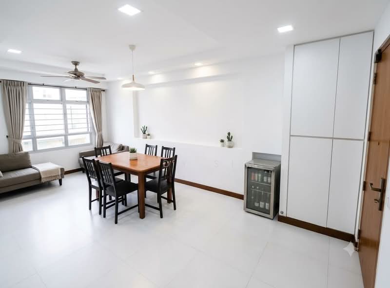 329A Anchorvale Street, 329A Anchorvale Street, 2 Bedrooms, 721 sqft, HDB Flat For Sale, by Cody Sim, 500057092 - Living Room - PropertyGuru.com.sg
