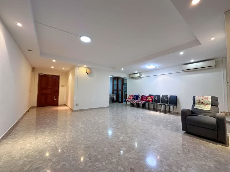 193 Rivervale Drive, 193 Rivervale Drive, 3 Bedrooms, 1,195 sqft, HDB Flat For Sale, by Lek Kai Meng, 500057102 - Living Room - PropertyGuru.com.sg