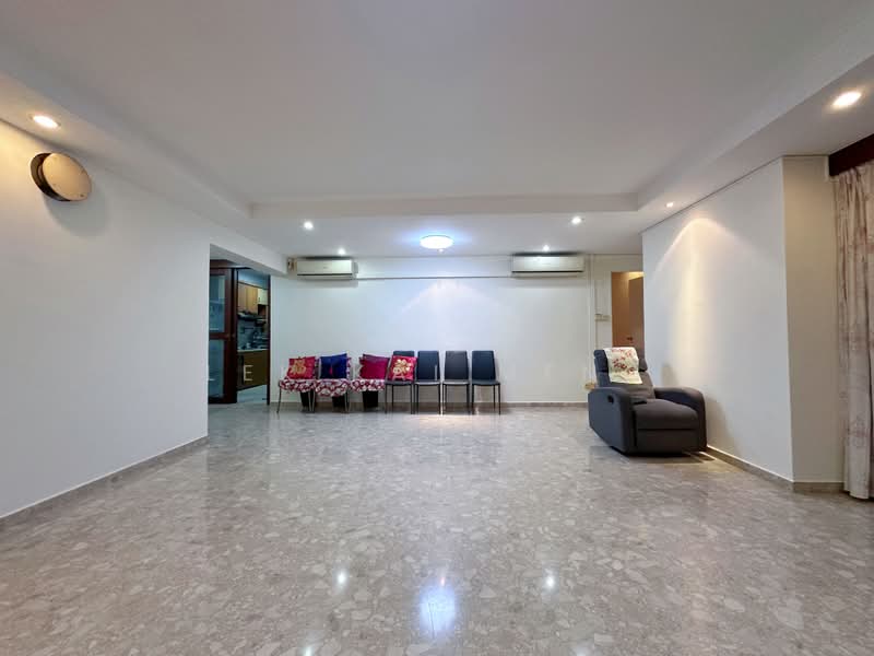 193 Rivervale Drive, 193 Rivervale Drive, 3 Bedrooms, 1,195 sqft, HDB Flat For Sale, by Lek Kai Meng, 500057102 - Living Room - PropertyGuru.com.sg