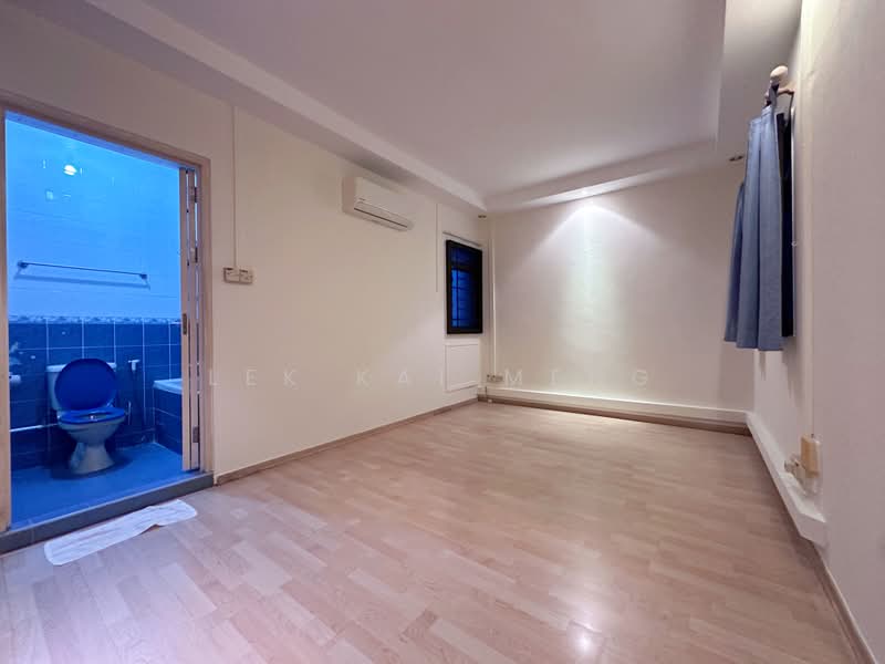 193 Rivervale Drive, 193 Rivervale Drive, 3 Bedrooms, 1,195 sqft, HDB Flat For Sale, by Lek Kai Meng, 500057102 - Bedroom - PropertyGuru.com.sg