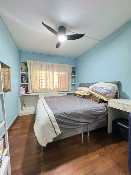 For Sale - 403 Admiralty Link