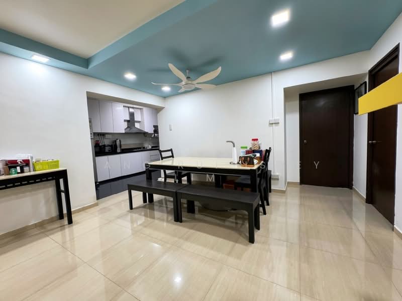 403 Admiralty Link, 403 Admiralty Link, 3 Bedrooms, 1,184 sqft, HDB Flat For Sale, by Xiang Rui Issey Lim, 500057145 - Kitchen - PropertyGuru.com.sg
