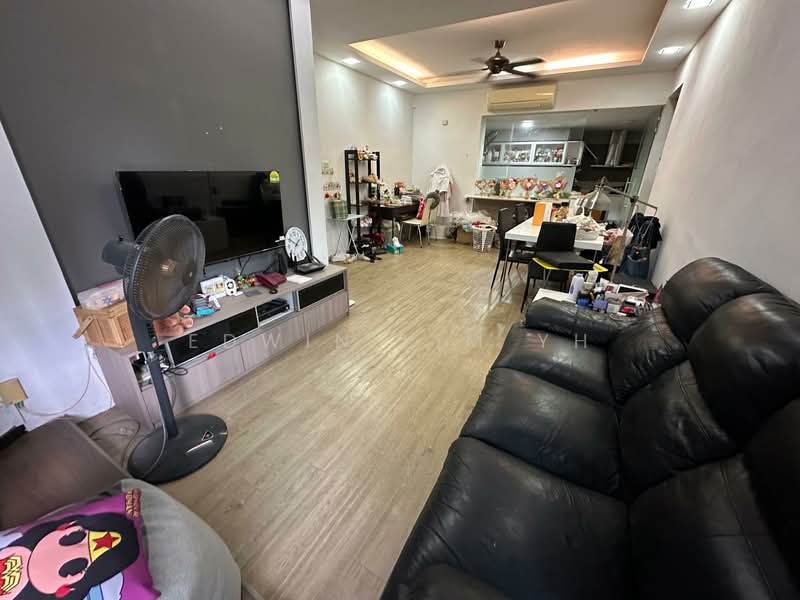 Chiltern Park Condominium For Sale at S$ 2,200,000 | PropertyGuru Singapore - Living Room