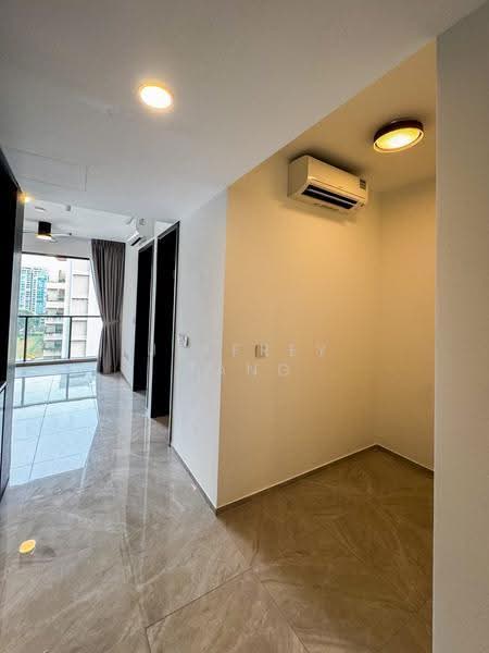 Tembusu Grand, 94 Jalan Tembusu, East Coast / Marine Parade, 1 Bedroom, 527 sqft, Condominium For Sale, by Jeffrey Tang, 500057157 - Study room - PropertyGuru.com.sg