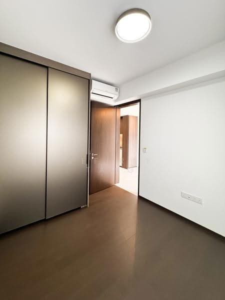 Tembusu Grand, 94 Jalan Tembusu, East Coast / Marine Parade, 1 Bedroom, 527 sqft, Condominium For Sale, by Jeffrey Tang, 500057157 - Bedroom - PropertyGuru.com.sg