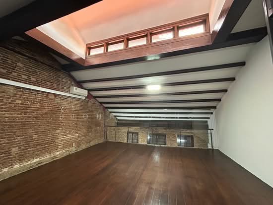 Prime Stanley Shophouse 3F + Attic