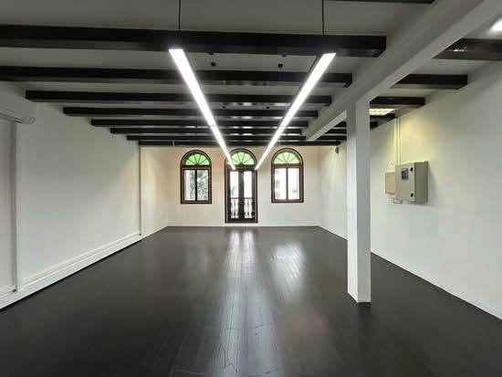 Prime Stanley Shophouse 3F + Attic