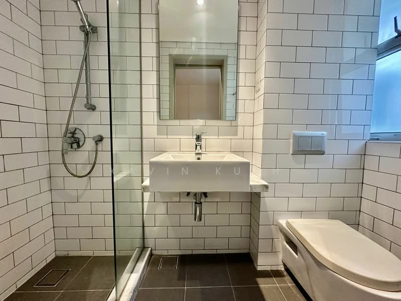 Leonie Towers Apartment For Sale at S$ 6,800,000 | PropertyGuru Singapore - Bathroom