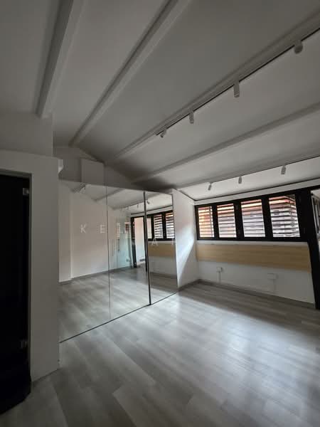 Kampong Glam Shop House, 13 Bussorah Street, 980 sqft, Office For Rent, by Kelly B B Tan, 500057200 - Interior - CommercialGuru.com.sg