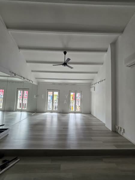 Kampong Glam Shop House, 13 Bussorah Street, 980 sqft, Office For Rent, by Kelly B B Tan, 500057200 - Interior - CommercialGuru.com.sg
