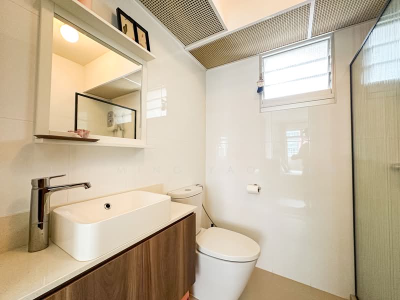 435B Bukit Batok West Avenue 5, 435B Bukit Batok West Avenue 5, Studio, 1,001 sqft, HDB Flat For Rent, by Lin Ming Yao 林明尧, 500057211 - Bathroom - PropertyGuru.com.sg