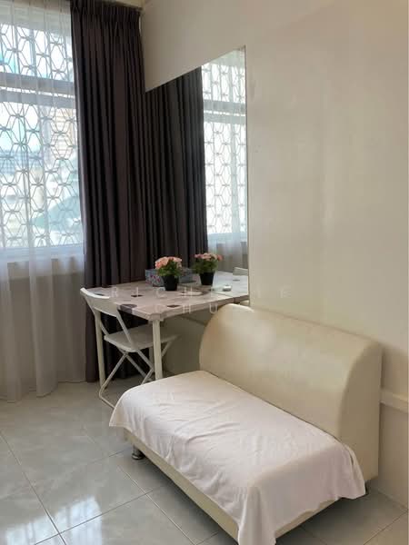 151A Tyrwhitt Road, 151A Trywhitt Road, Room Rental, 300 sqft, Walk-up Apartment For Rent, by Richelle Chua, 500057216 - Interior - PropertyGuru.com.sg