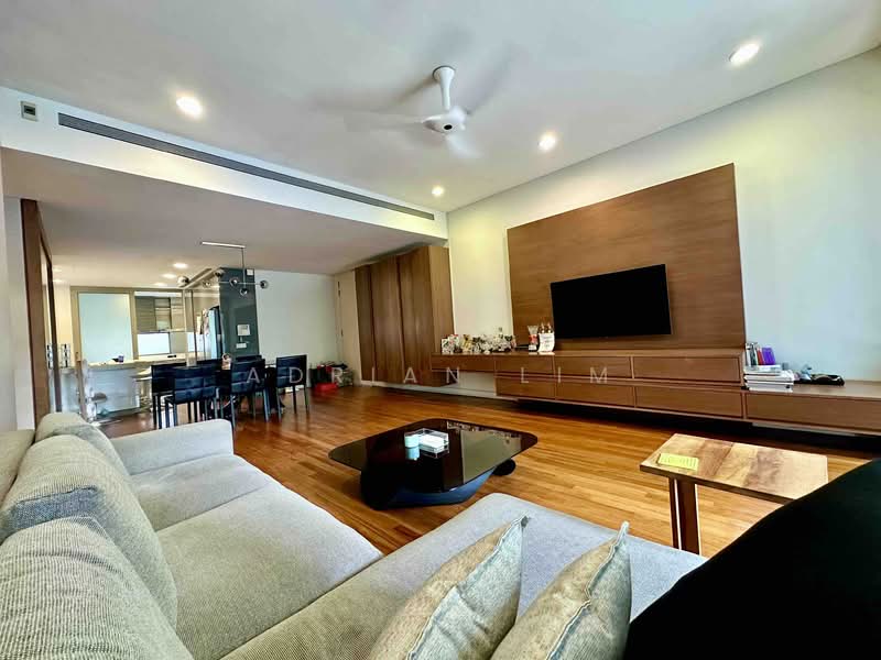 Three Three Robin Apartment For Sale at S$ 5,250,000 | PropertyGuru Singapore - Living Room