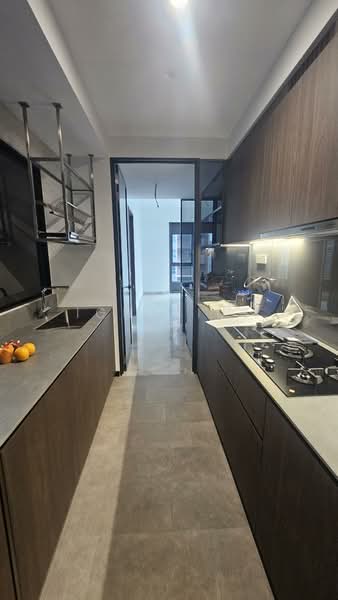 Midtown Modern, 18 Tan Quee Lan Street, 4 Bedrooms, 1,808 sqft, Condominium For Rent, by Ignatius Ng, 500057230 - Kitchen overview - PropertyGuru.com.sg