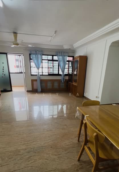 284 Toh Guan Road, 284 Toh Guan Road, 3 Bedrooms, 1,291 sqft, HDB Flat For Sale, by Sally Kam, 500057240 - Living Room - PropertyGuru.com.sg