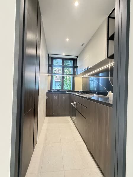 Jervois Mansion, 4 Jervois Close, 3 Bedrooms, 1,001 sqft, Condominium For Rent, by Irene Tow, 500057242 - Kitchen - PropertyGuru.com.sg