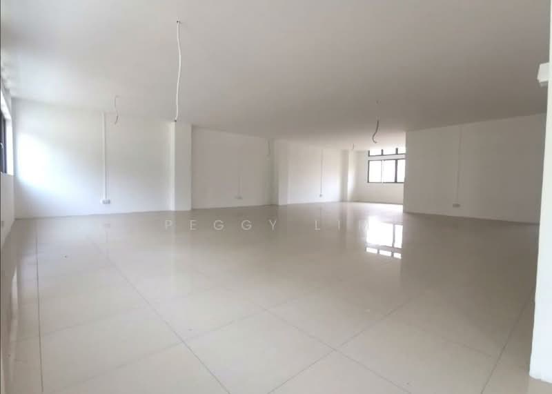 Upper Level Shophouse at Choa Chu Kang, Choa Chu Kang Ave 1, 1,700 sqft, Shop / Shophouse For Rent, by Peggy Lim, 500057252 - Living Room - CommercialGuru.com.sg