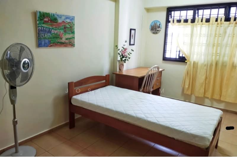 334 Sembawang Close, 334 Sembawang Close, Room Rental, 120 sqft, HDB Flat For Rent, by Joseph Kim, 500057262 - Bedroom - PropertyGuru.com.sg