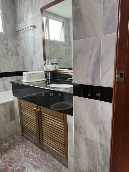 The Tropica, 61 Tampines Avenue 1, 2 Bedrooms, 990 sqft, Condominium For Rent, by Joanne Law, 500057263 - Bathroom - PropertyGuru.com.sg