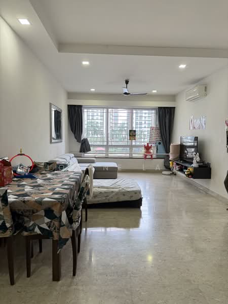 The Tropica, 61 Tampines Avenue 1, 2 Bedrooms, 990 sqft, Condominium For Rent, by Joanne Law, 500057263 - Living Room - PropertyGuru.com.sg