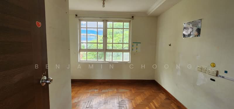 Tai Keng Gardens Corner Terrace For Sale at S$ 3,300,000 | PropertyGuru Singapore