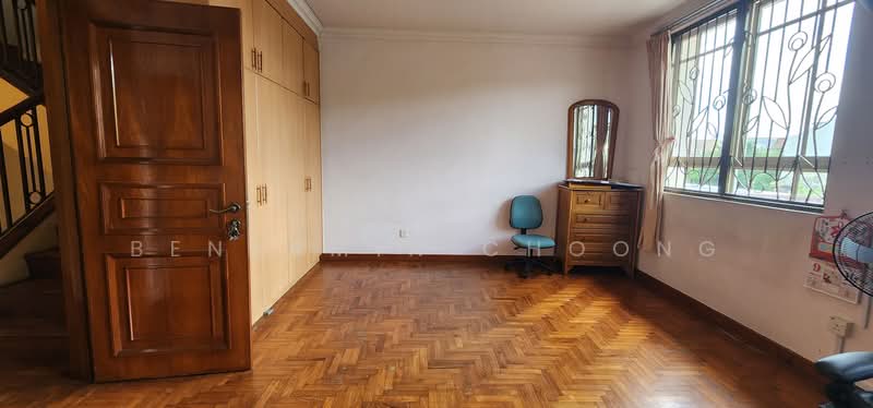 Tai Keng Gardens Corner Terrace For Sale at S$ 3,300,000 | PropertyGuru Singapore