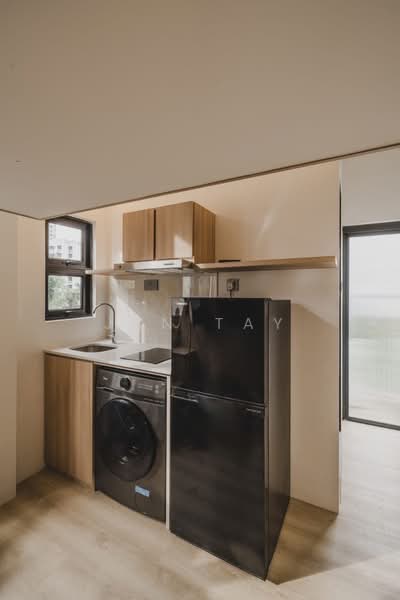 SERANGOON - MULTIPLE STUDIO LOFT FOR RENT, , Studio, 200 sqft, Walk-up Apartment For Rent, by Jan Tay, 500057283 - Kitchen - PropertyGuru.com.sg