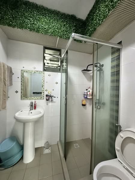 678A Punggol Drive HDB Flat For Sale at S$ 630,000 | PropertyGuru Singapore