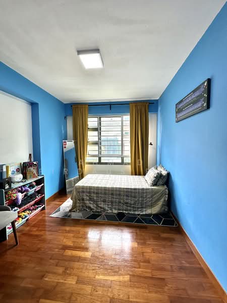 678A Punggol Drive HDB Flat For Sale at S$ 630,000 | PropertyGuru Singapore - Common Room 2