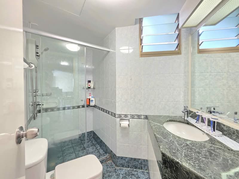 Orchid Park Condominium Condominium For Sale at S$ 1,050,000 | PropertyGuru Singapore - Bathroom