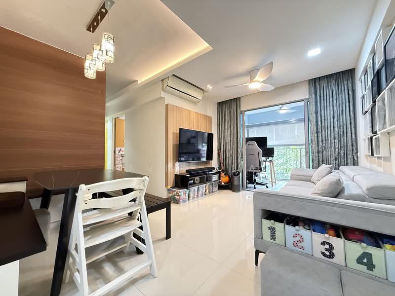 For Sale - 520A Tampines Central 8