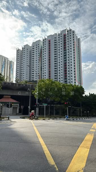 11 Farrer Park Road HDB Flat For Sale at S$ 979,000 | PropertyGuru Singapore - Exterior