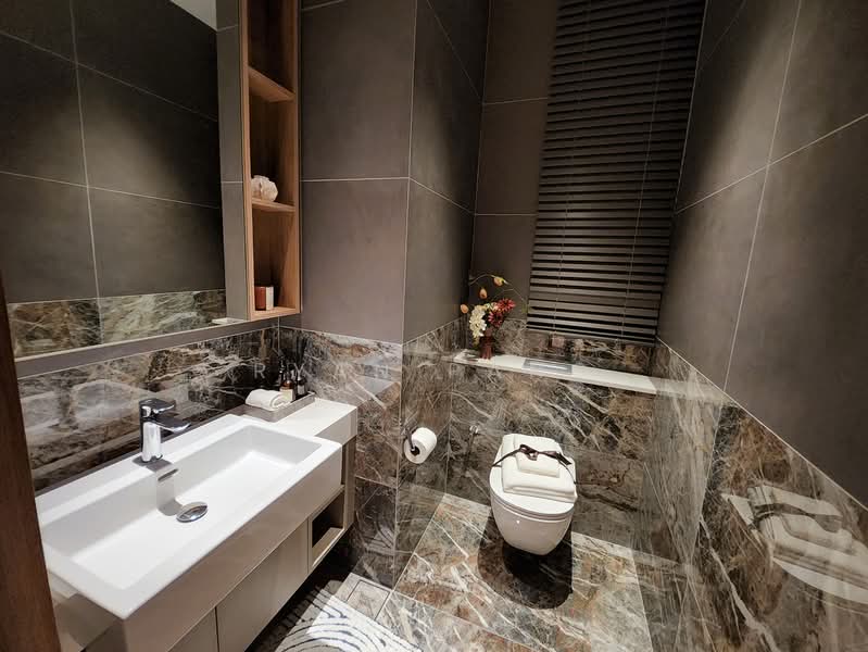 The Sen, De Souza Avenue, 4 Bedrooms, 1,453 sqft, Condominium For Sale, by Ryan Pang, 500057312 - Bathroom - PropertyGuru.com.sg