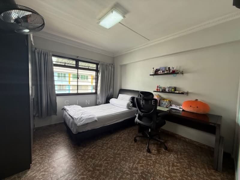 232A Serangoon Avenue 2 HDB Flat For Sale at S$ 1,200,000 | PropertyGuru Singapore - Bedroom
