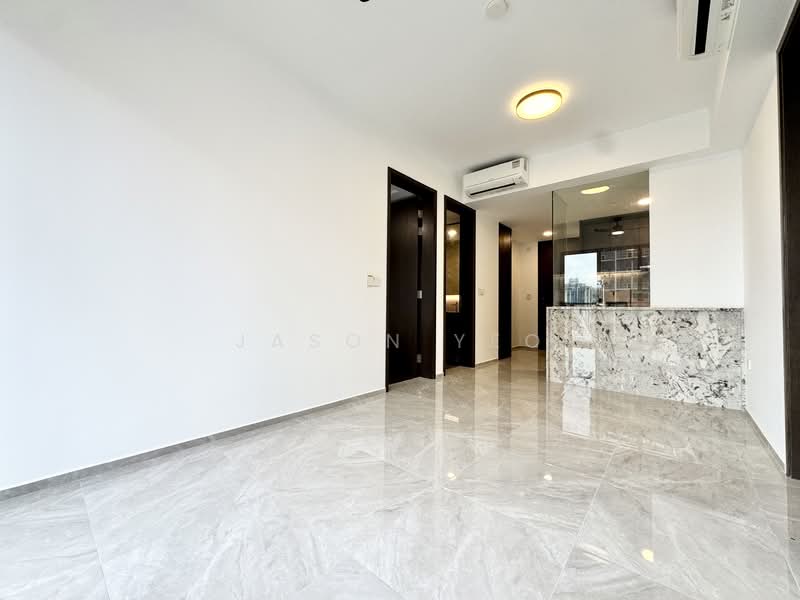 Tembusu Grand, 98 Jalan Tembusu, 2 Bedrooms, 667 sqft, Condominium For Sale, by Jason Yeo, 500057316 - Living - PropertyGuru.com.sg