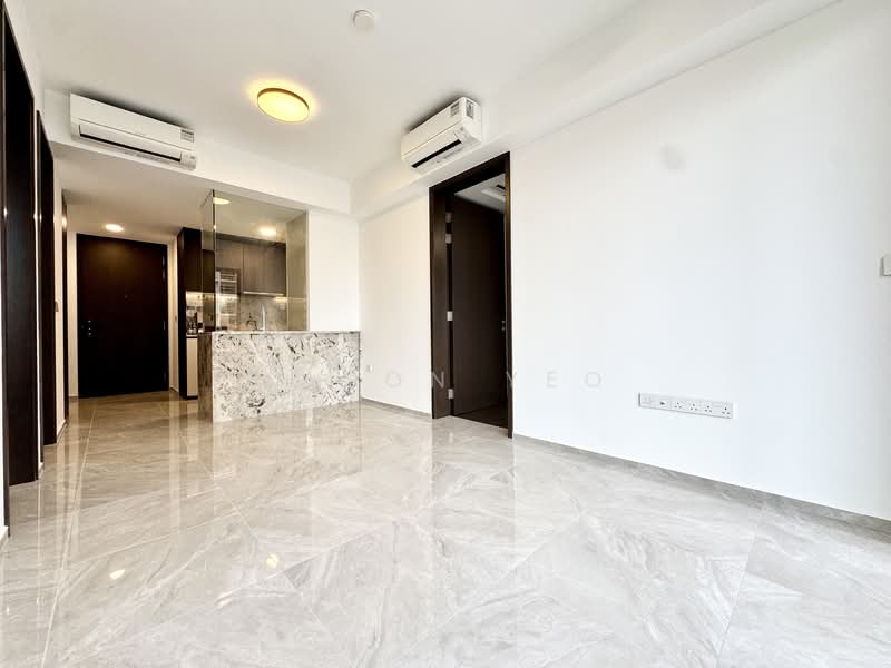 Tembusu Grand, 98 Jalan Tembusu, 2 Bedrooms, 667 sqft, Condominium For Sale, by Jason Yeo, 500057316 - Living - PropertyGuru.com.sg