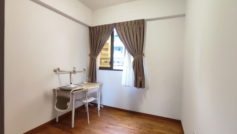 Seaside Residences, 10 Siglap Link, 2 Bedrooms, 787 sqft, Condominium For Rent, by Lynnet Yeo, 500057317 - Study - PropertyGuru.com.sg