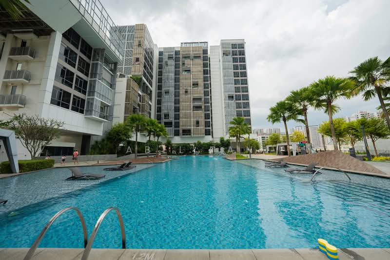 The Tennery Condominium For Sale at S$ 880,000 | PropertyGuru Singapore - Swimming Pool