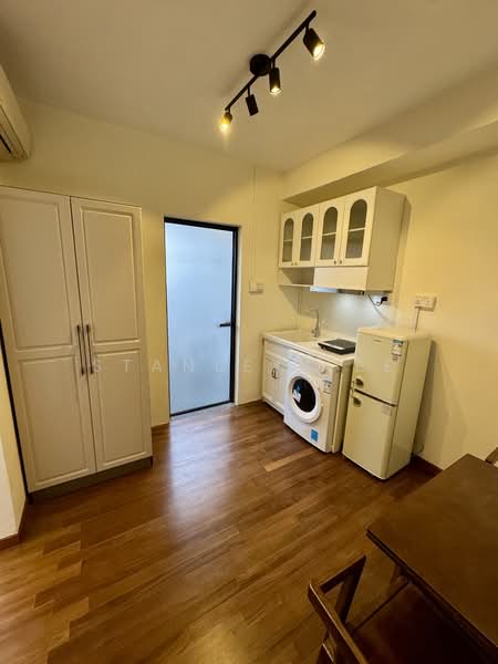Eden Royale Suite, , Studio, 312 sqft, Terraced House For Rent, by Stanley Lee, 500057323 - Interior - PropertyGuru.com.sg