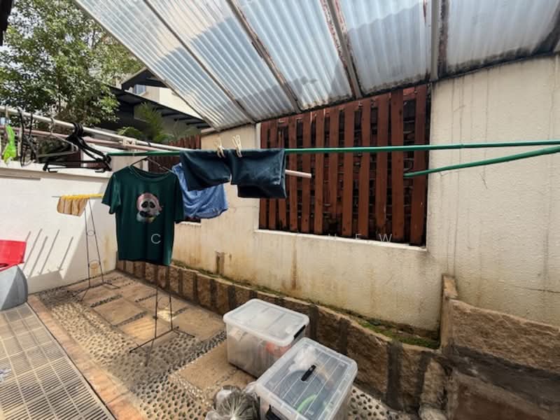 WOODGROVE VIEW Terraced House For Sale at S$ 2,500,000 | PropertyGuru Singapore - Exterior