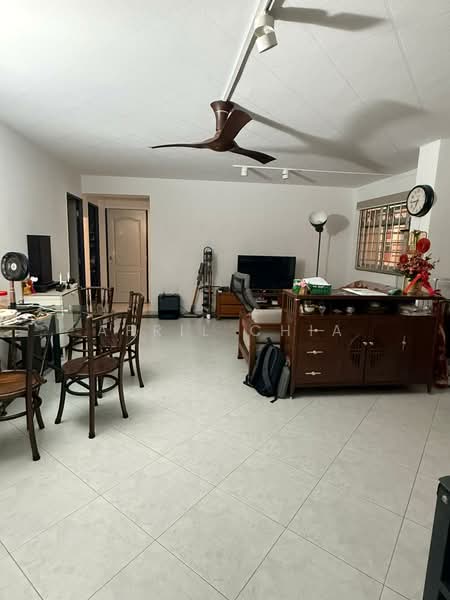 502 Serangoon North Avenue 4, 502 Serangoon North Avenue 4, 4 Bedrooms, 1,334 sqft, HDB Flat For Rent, by April Chia, 500057367 - Living Room - PropertyGuru.com.sg