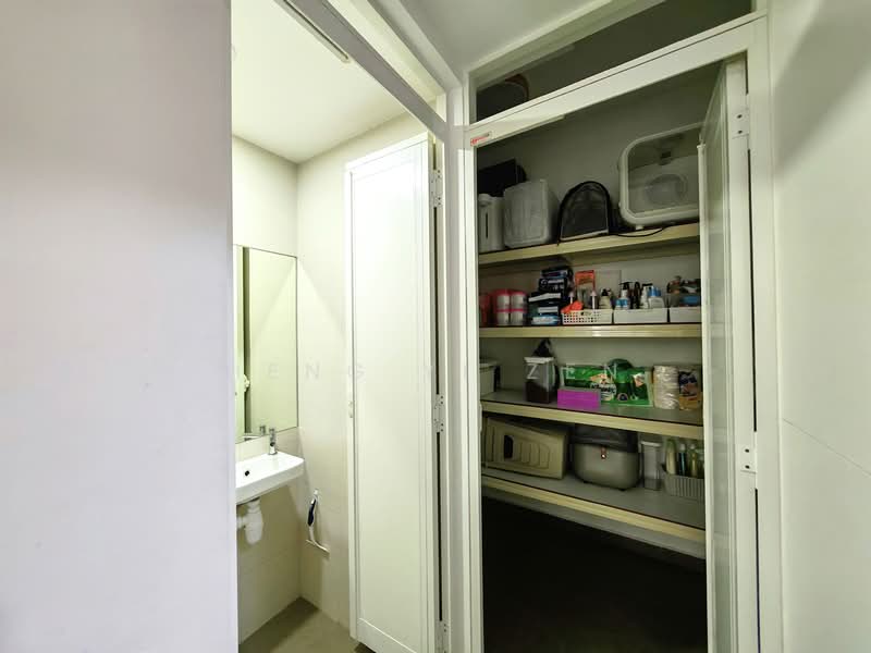 Treasure Crest Executive Condominium For Sale at S$ 1,750,000 | PropertyGuru Singapore - Bathroom
