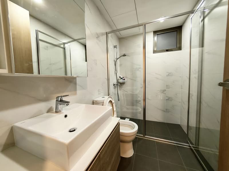 Treasure Crest Executive Condominium For Sale at S$ 1,750,000 | PropertyGuru Singapore - Bathroom